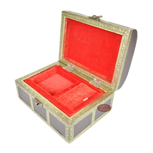 Brown Treasure Chest, Artificial Leather Finish, Wooden Handmade Jewelry Box